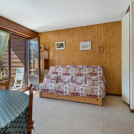 Tournette - A Proximite Apartment