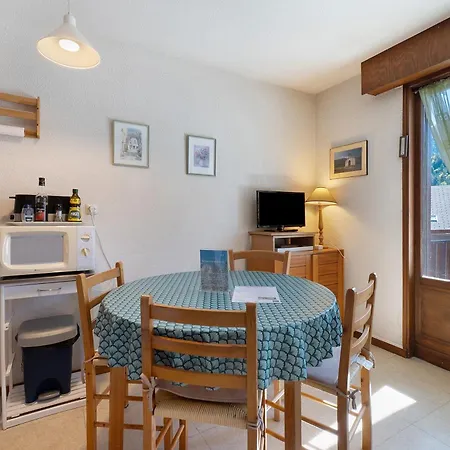 Tournette - A Proximite Apartment